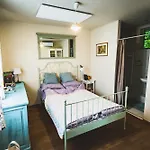 Ferde Es Apartment